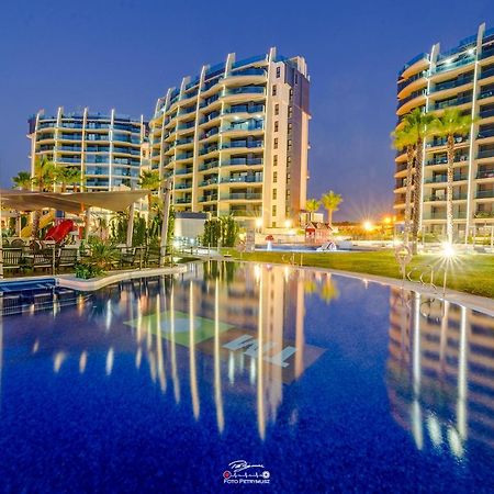 Апартаменты Torrevieja - Punta Prima Sea Senses Экстерьер фото