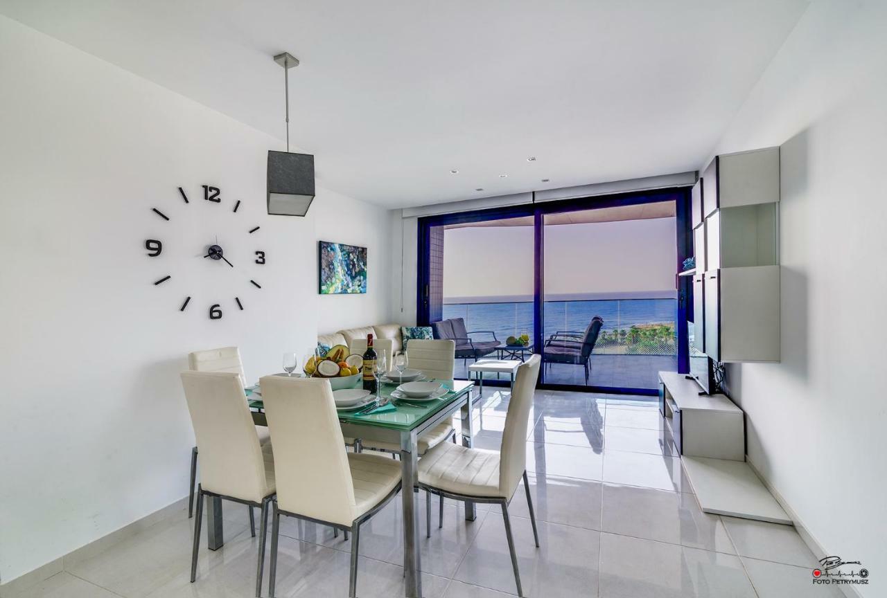 Апартаменты Torrevieja - Punta Prima Sea Senses Экстерьер фото